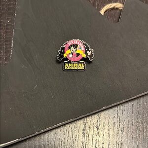 Disney 2005 Mickey Mouse Animal Kingdom Pin - Red and Yellow